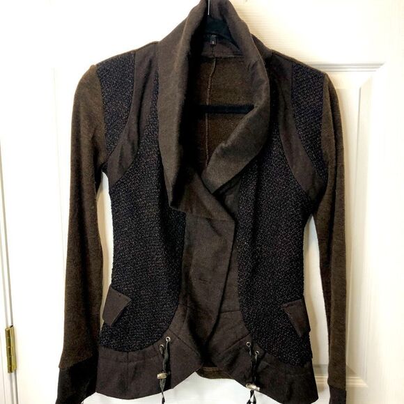 Lucy Paris Jackets & Blazers - Lucy Paris brown long sleeve wool blend button front jacket, size small